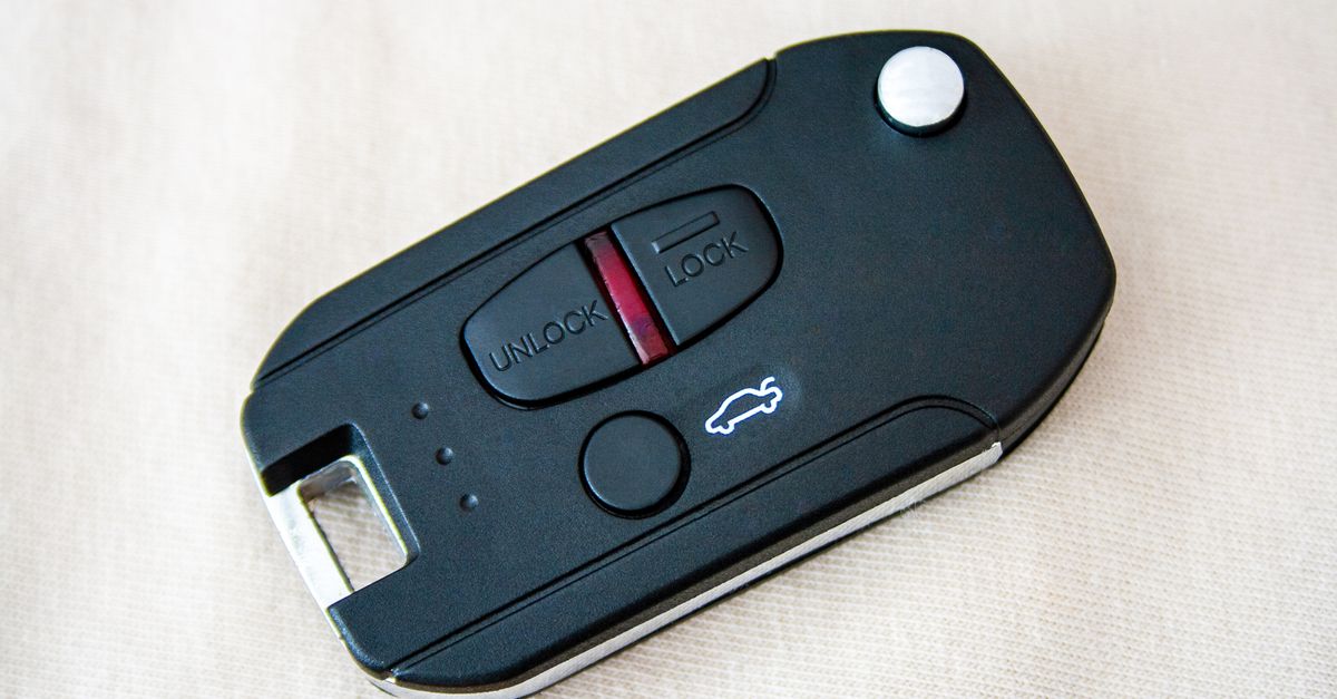 Chevrolet car key fob — Guardian Gate Toronto Locksmith