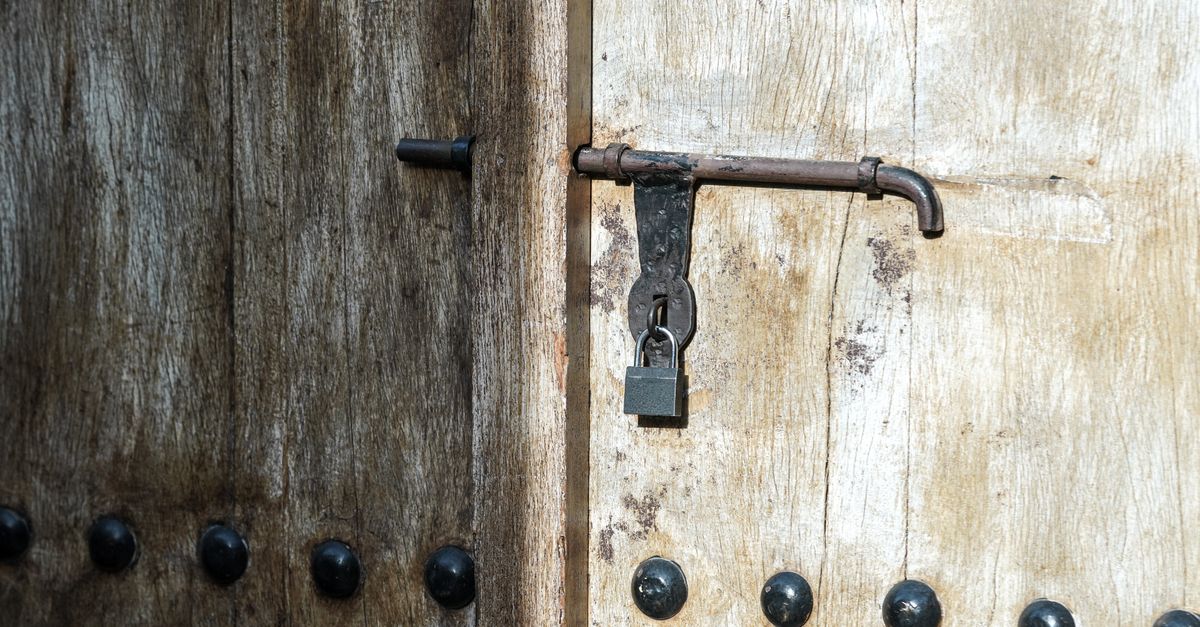 Mortise vs. Cylindrical Locks: Which Suits Older Toronto Homes? — Guardian Gate Toronto Locksmith